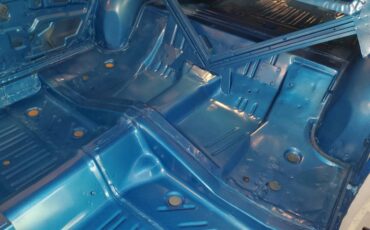 Plymouth-roadrunner-1970-blue-53