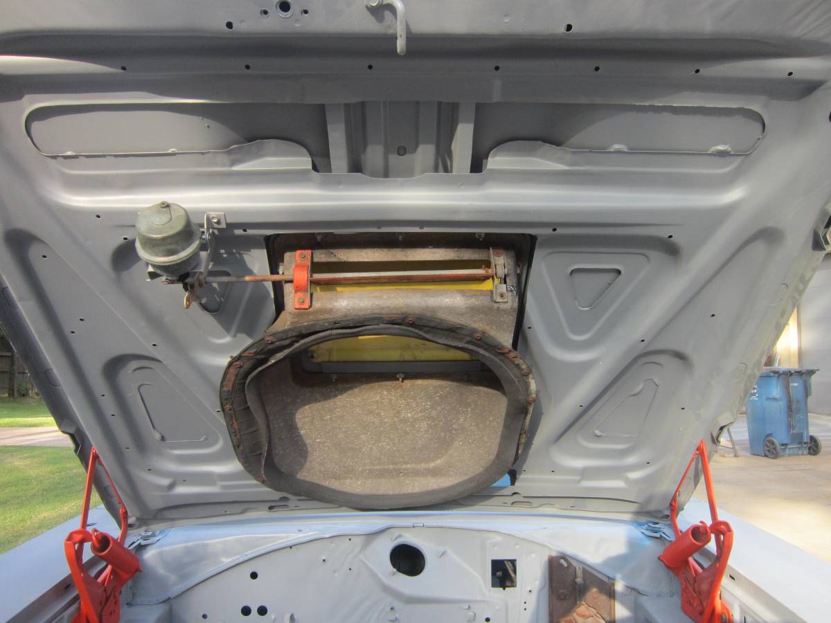 Plymouth-roadrunner-1970-blue-70