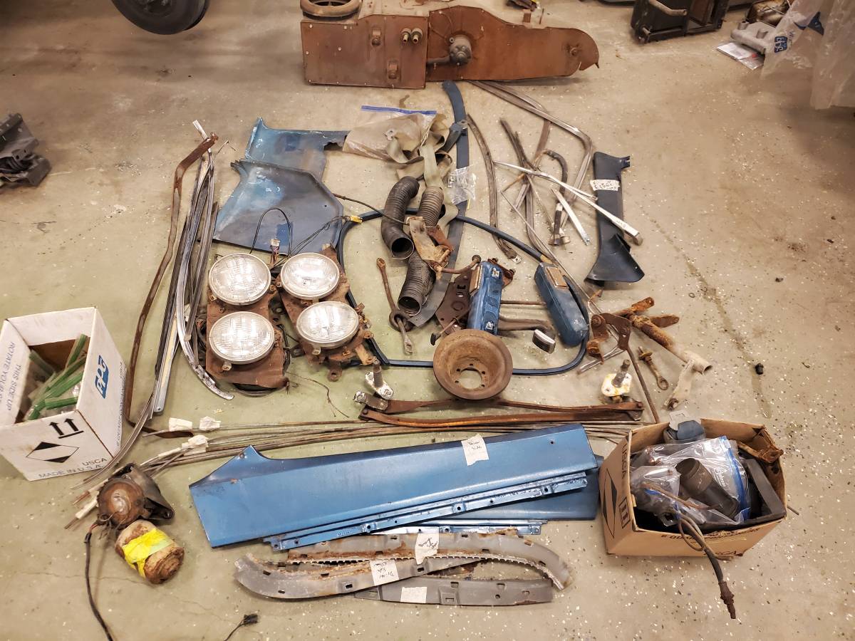 Plymouth-roadrunner-1970-blue-71