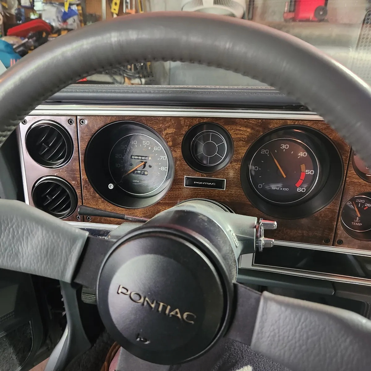 Pontiac-22-1986-Silver-Grey-5