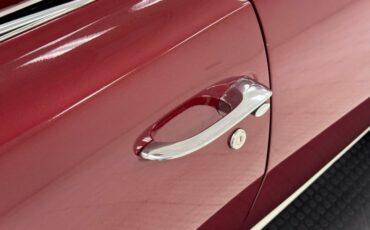 Pontiac-Bonneville-1963-Marimba-Red-Red-25