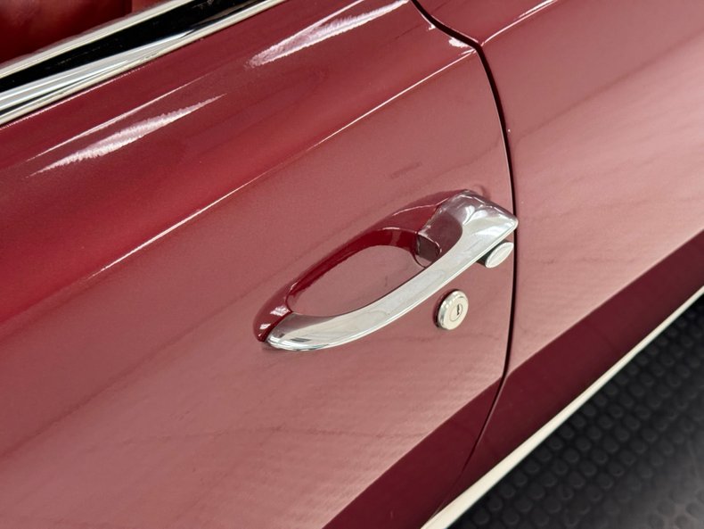 Pontiac-Bonneville-1963-Marimba-Red-Red-25