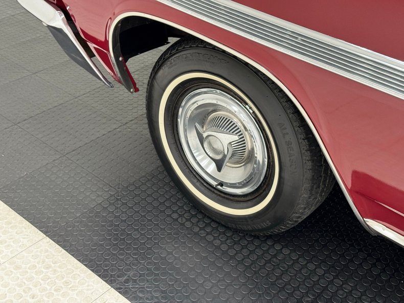 Pontiac-Bonneville-1963-Marimba-Red-Red-3