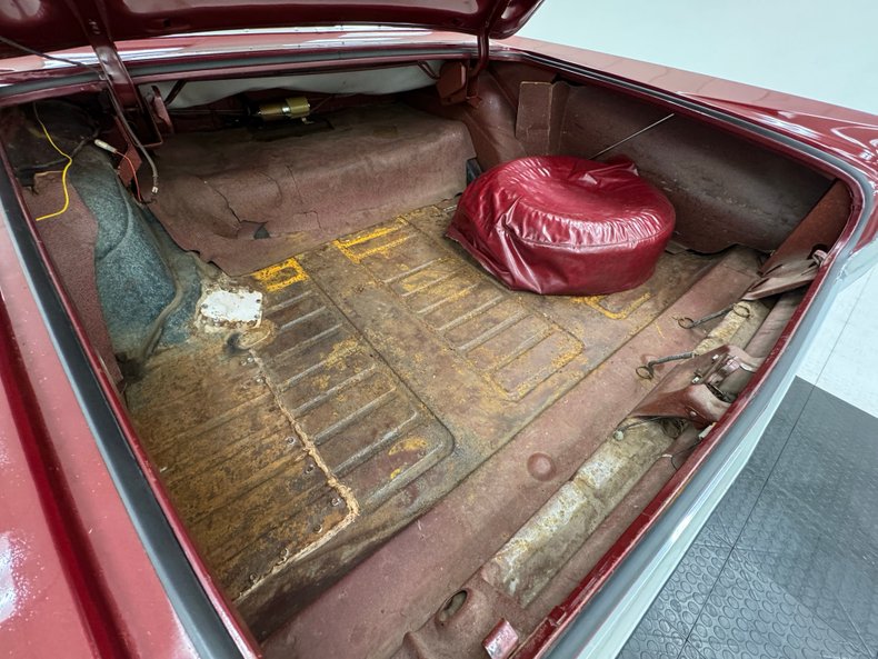 Pontiac-Bonneville-1963-Marimba-Red-Red-9