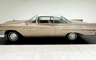 Pontiac-Catalina-1959-Canyon-Copper-Brown