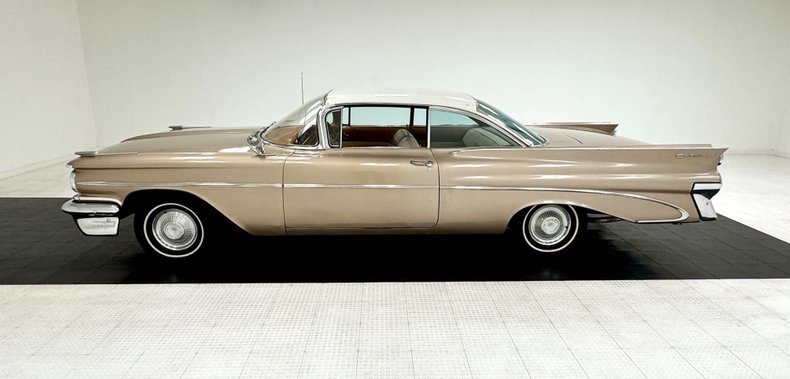 Pontiac-Catalina-1959-Canyon-Copper-Brown