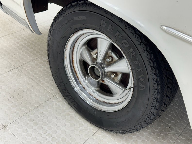 Pontiac-Catalina-1964-Cameo-Ivory-Dark-Blue-10