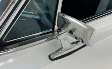 Pontiac-Catalina-1964-Cameo-Ivory-Dark-Blue-13