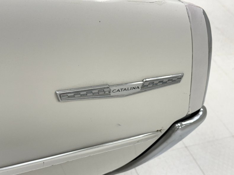 Pontiac-Catalina-1964-Cameo-Ivory-Dark-Blue-16