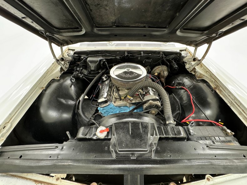 Pontiac-Catalina-1964-Cameo-Ivory-Dark-Blue-26