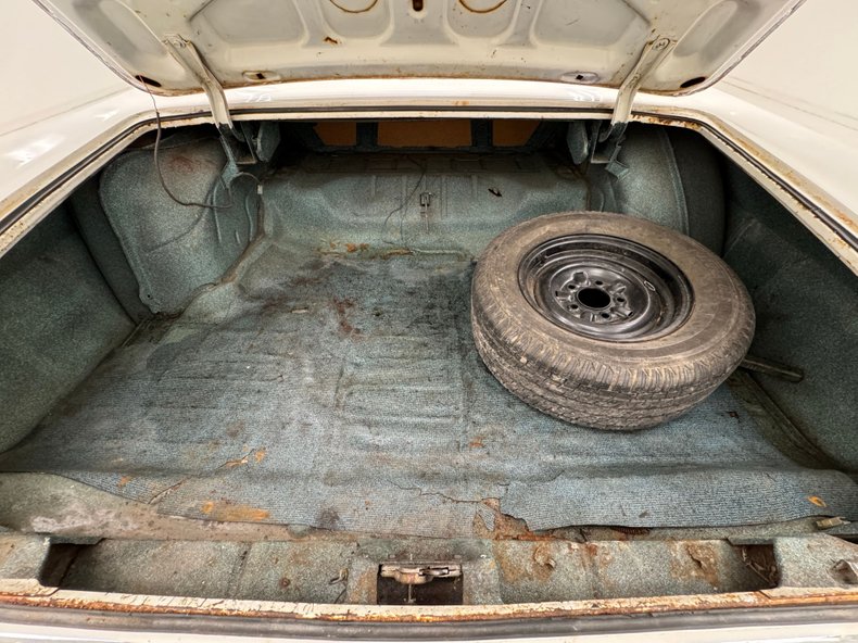 Pontiac-Catalina-1964-Cameo-Ivory-Dark-Blue-30