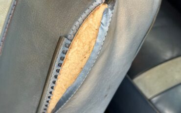 Pontiac-Catalina-1964-Cameo-Ivory-Dark-Blue-36