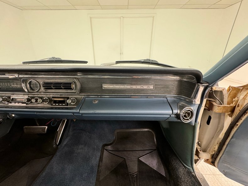 Pontiac-Catalina-1964-Cameo-Ivory-Dark-Blue-46