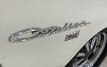 Pontiac-Catalina-1964-Cameo-Ivory-Dark-Blue-9