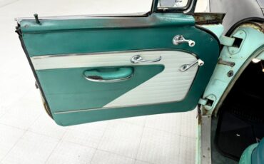 Pontiac-Chieftain-1956-Hialeah-Green-Medium-Green-17