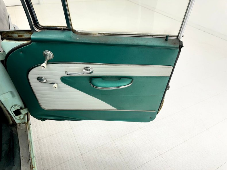 Pontiac-Chieftain-1956-Hialeah-Green-Medium-Green-19