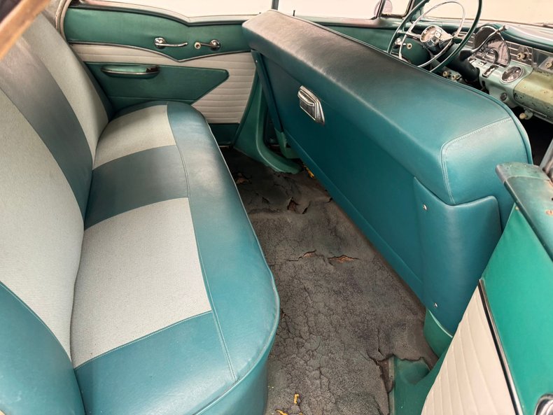 Pontiac-Chieftain-1956-Hialeah-Green-Medium-Green-28