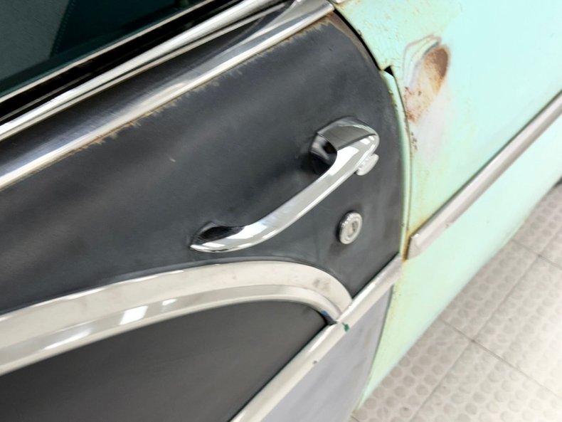 Pontiac-Chieftain-1956-Hialeah-Green-Medium-Green-32