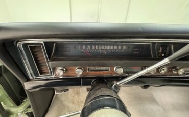 Pontiac-Executive-1968-Springmist-Green-White-32