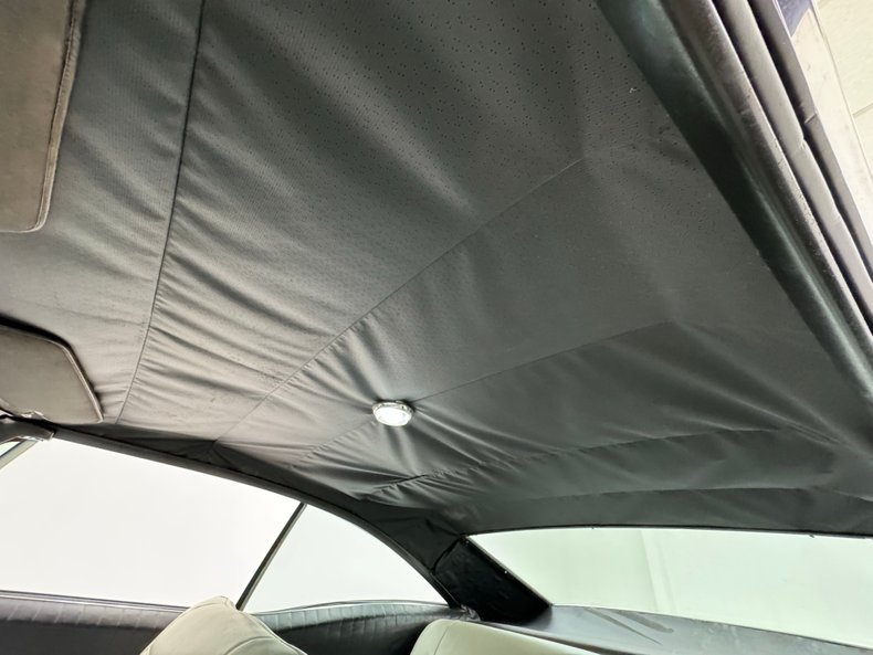 Pontiac-Executive-1968-Springmist-Green-White-38