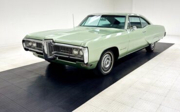 Pontiac-Executive-1968-Springmist-Green-White-45
