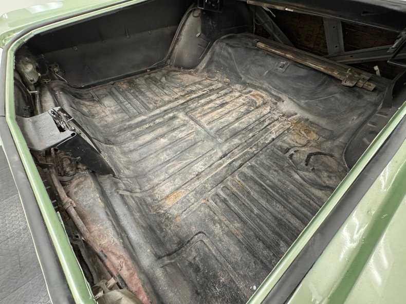 Pontiac-Executive-1968-Springmist-Green-White-49