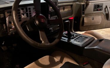 Pontiac-Fiero-1986-Coupe-11