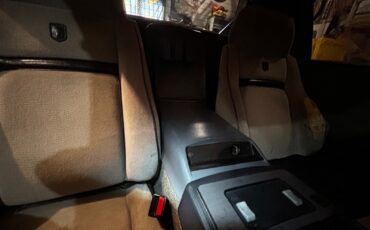 Pontiac-Fiero-1986-Coupe-12