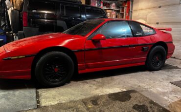 Pontiac-Fiero-1986-Coupe-5