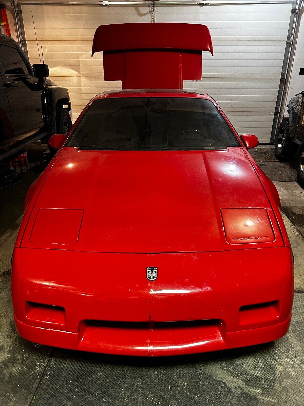Pontiac-Fiero-1986-Coupe-6