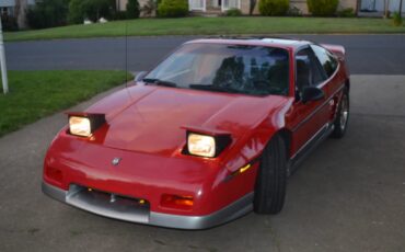 Pontiac-Fiero-1986-Red-Grey-12