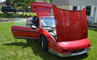 Pontiac-Fiero-1986-Red-Grey-9