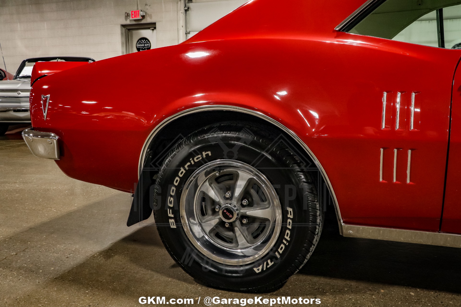 Pontiac-Firebird-1968-Red-White-14
