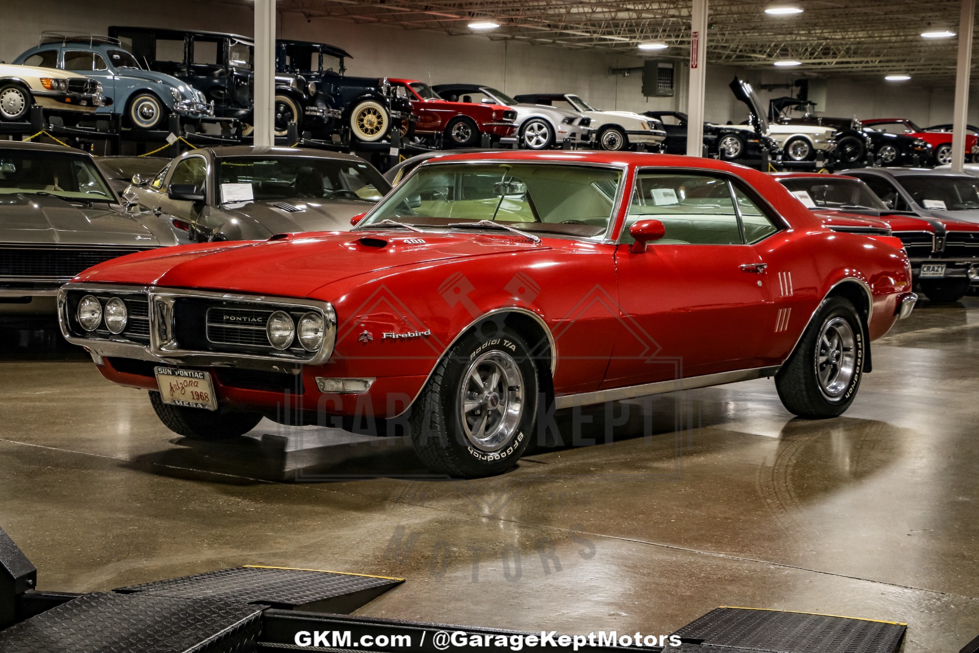 Pontiac-Firebird-1968-Red-White-23