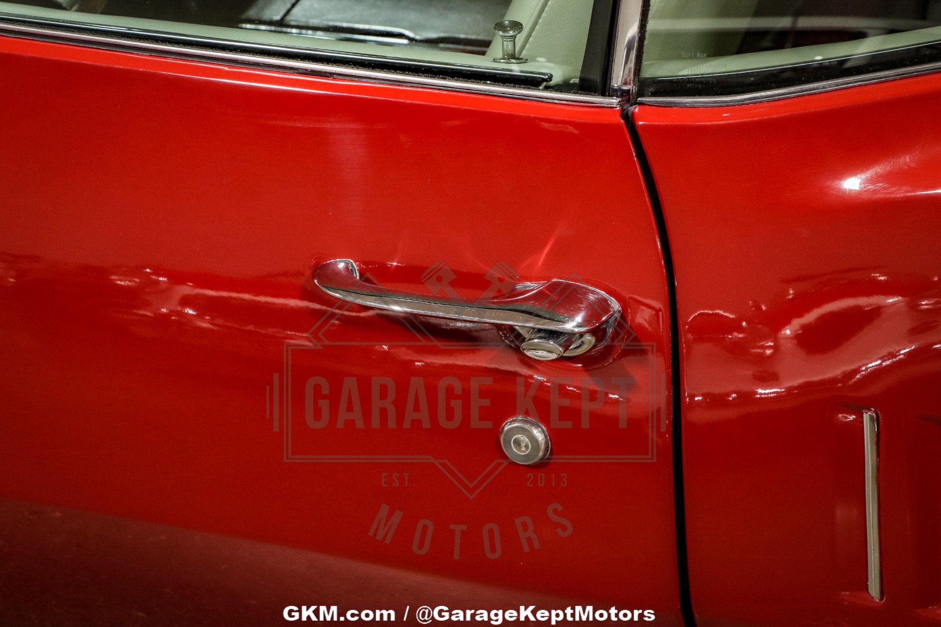 Pontiac-Firebird-1968-Red-White-42
