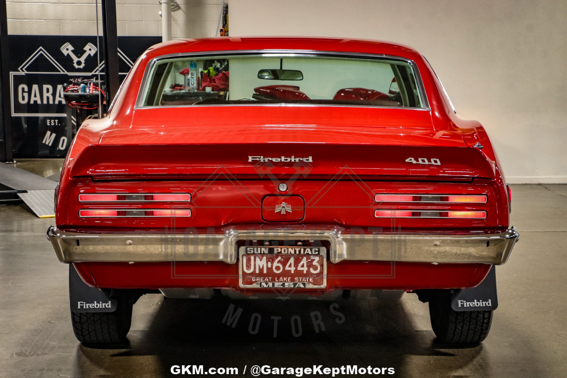 Pontiac-Firebird-1968-Red-White-49