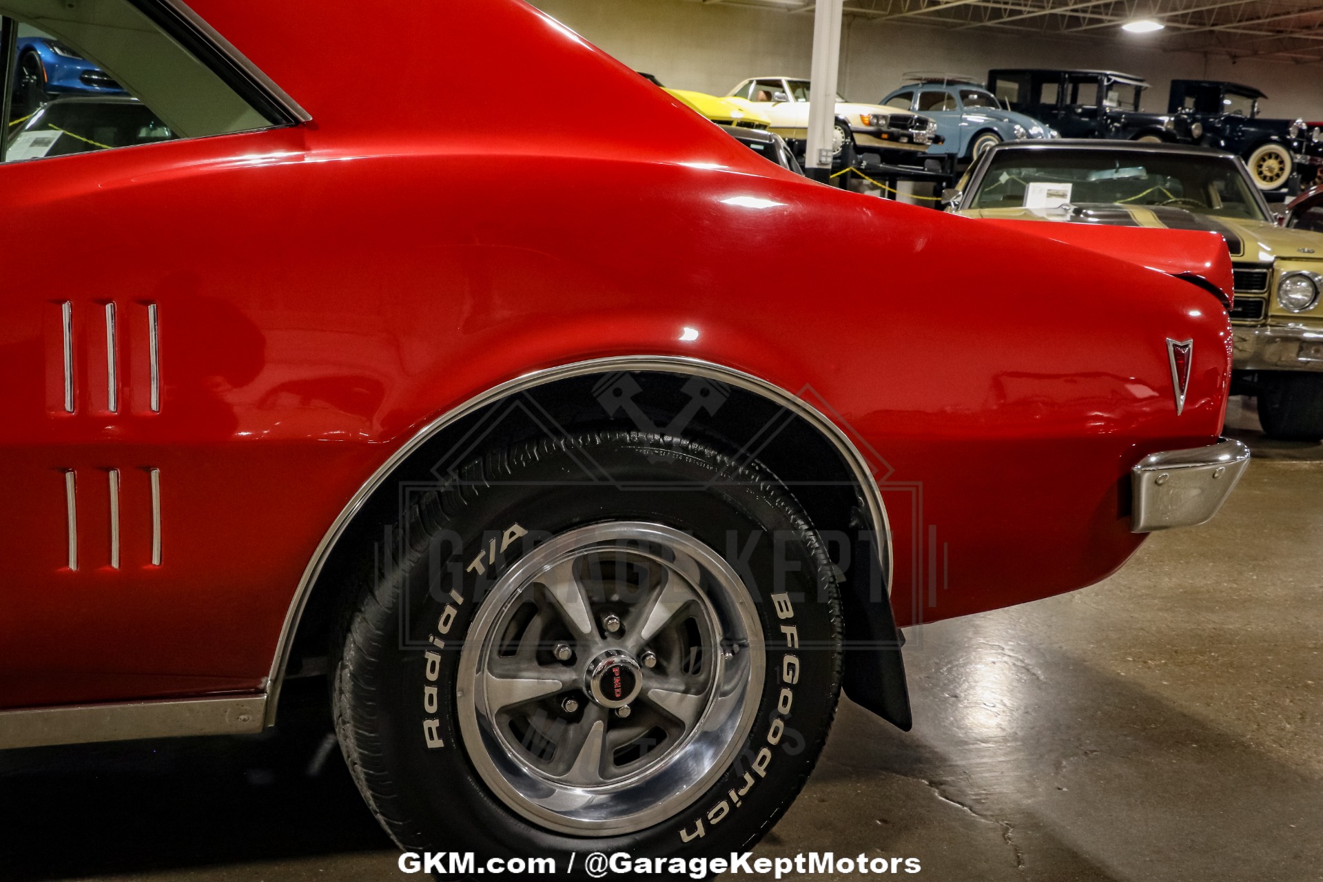 Pontiac-Firebird-1968-Red-White-8
