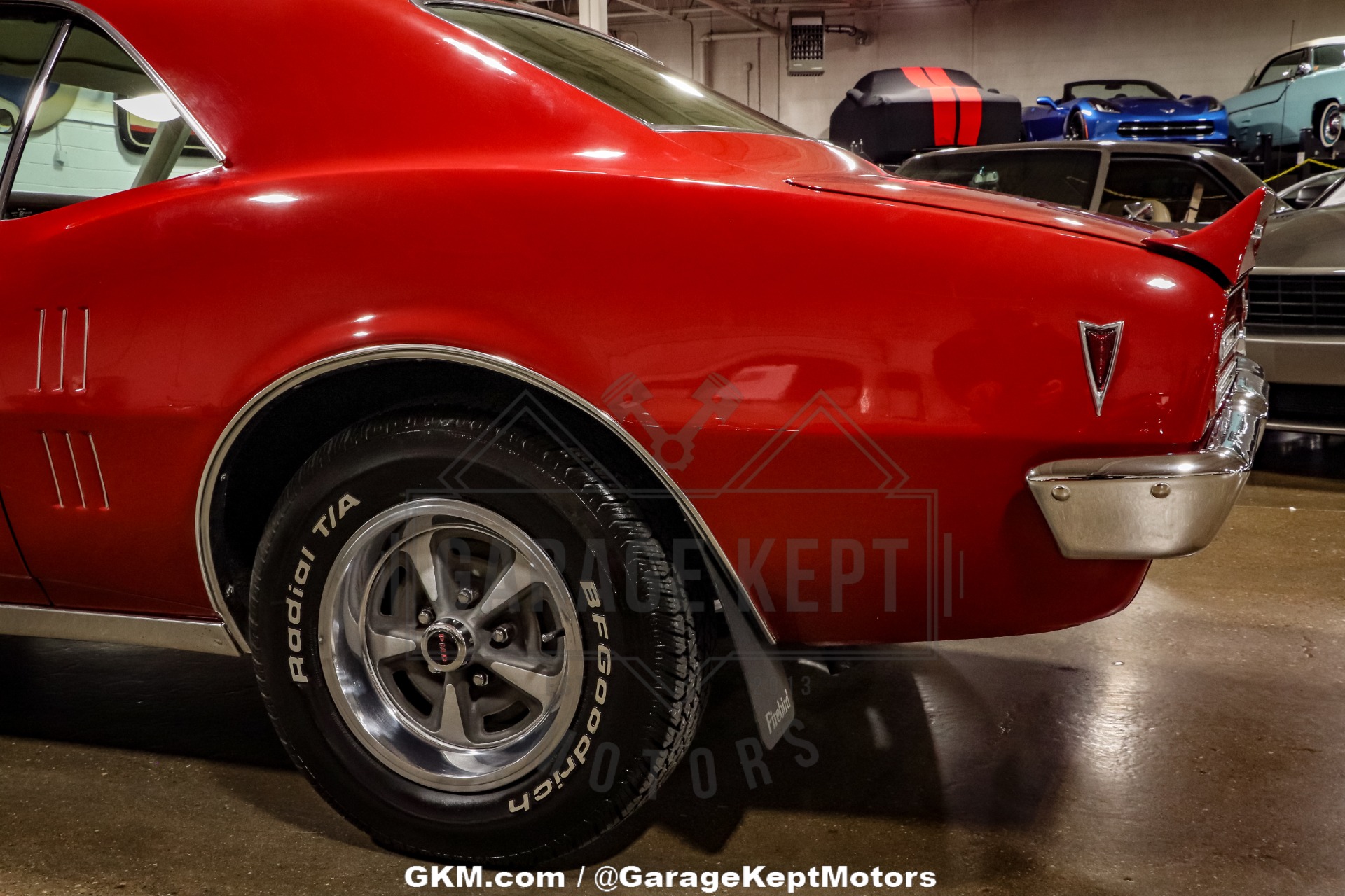 Pontiac-Firebird-1968-Red-White-9