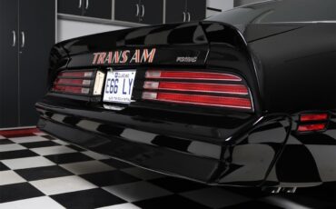 Pontiac-Firebird-1976-Starlight-Black-Red-15