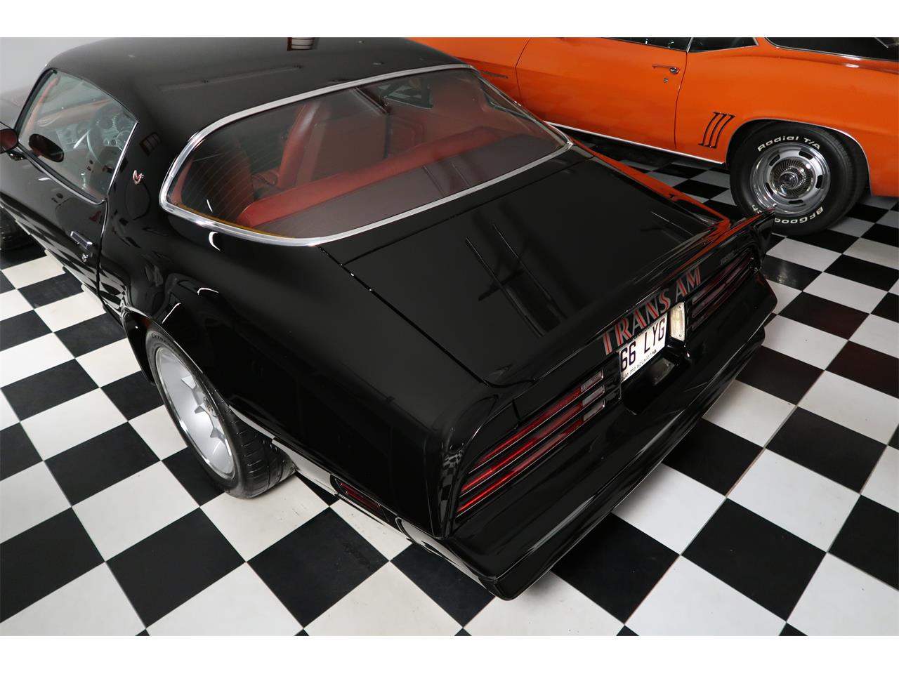 Pontiac-Firebird-1976-Starlight-Black-Red-27