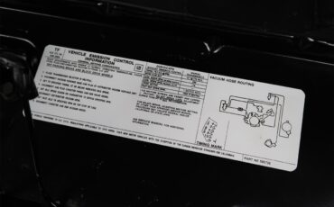 Pontiac-Firebird-1976-Starlight-Black-Red-39