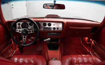 Pontiac-Firebird-1976-Starlight-Black-Red-47