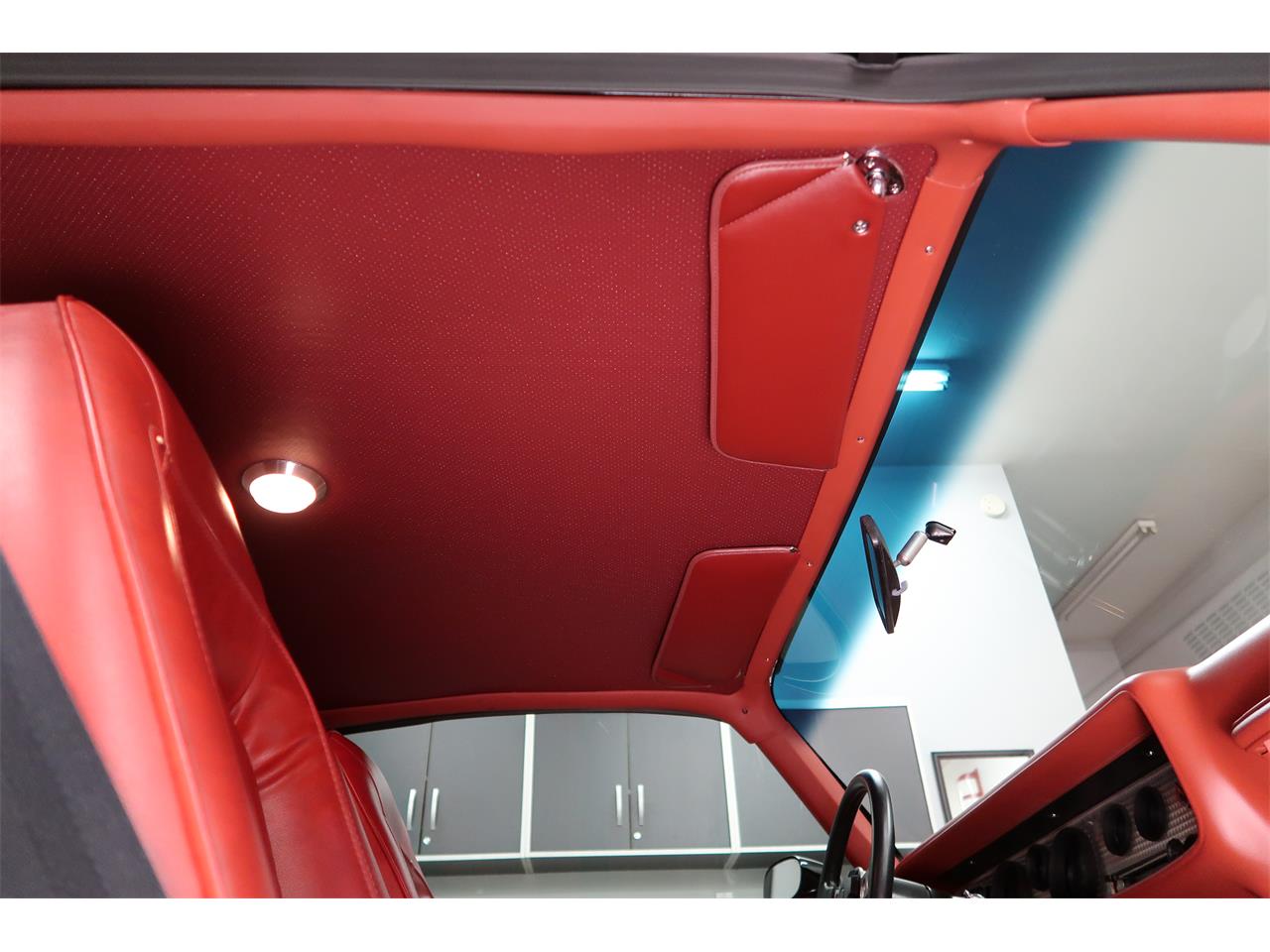 Pontiac-Firebird-1976-Starlight-Black-Red-56