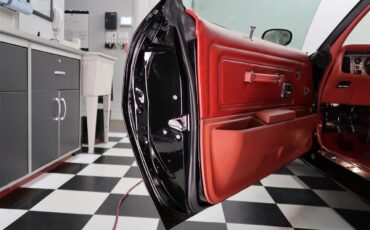 Pontiac-Firebird-1976-Starlight-Black-Red-60