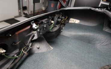 Pontiac-Firebird-1976-Starlight-Black-Red-72