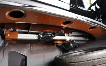 Pontiac-Firebird-1976-Starlight-Black-Red-73