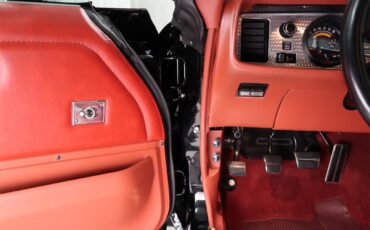Pontiac-Firebird-1976-Starlight-Black-Red-8
