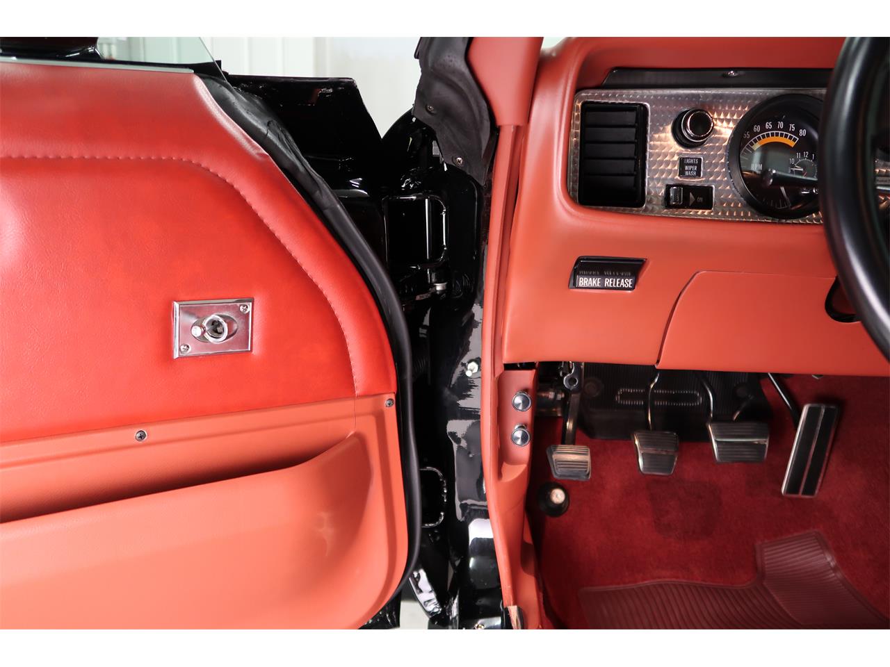 Pontiac-Firebird-1976-Starlight-Black-Red-8