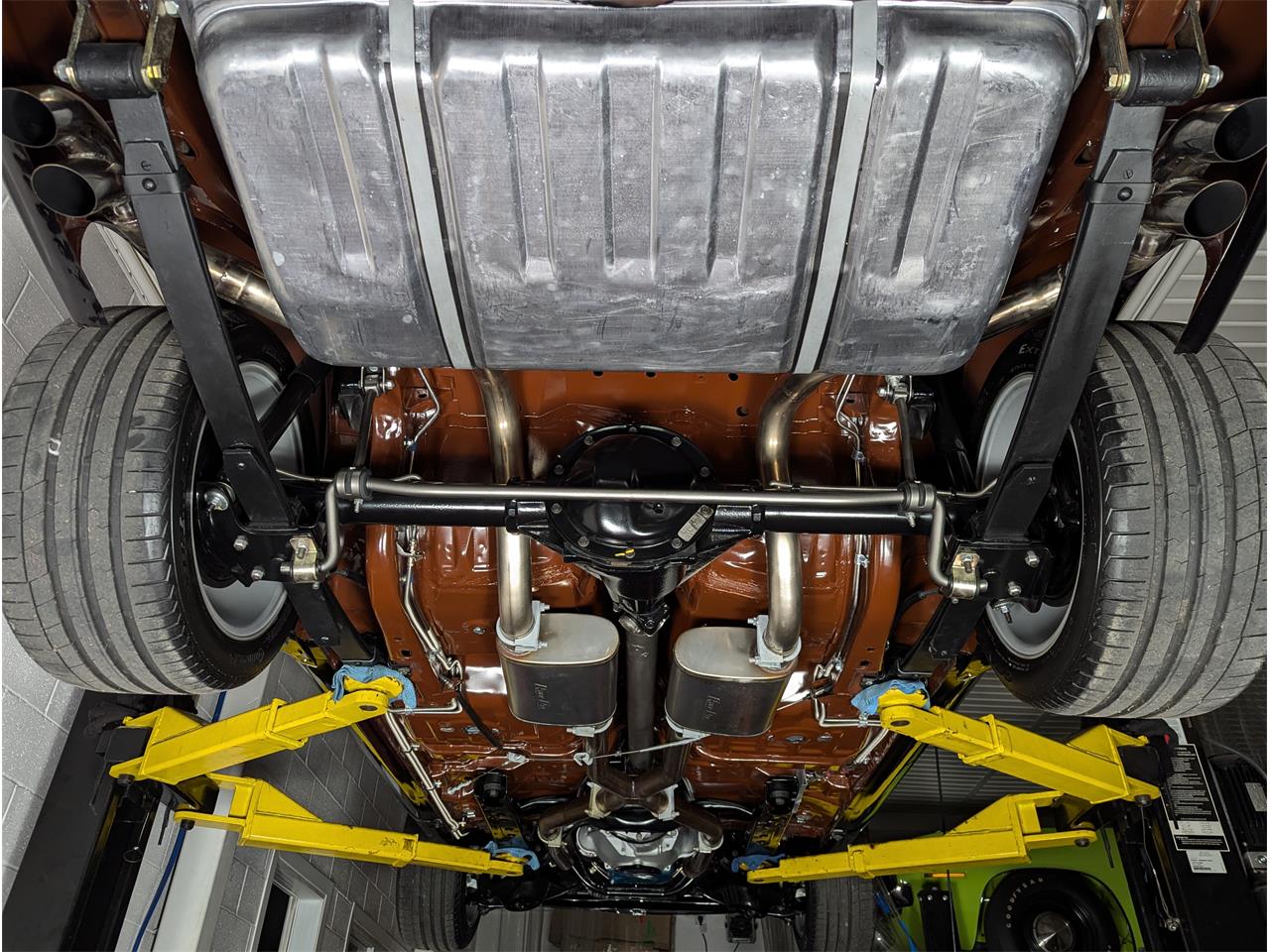 Pontiac-Firebird-1976-Starlight-Black-Red-80