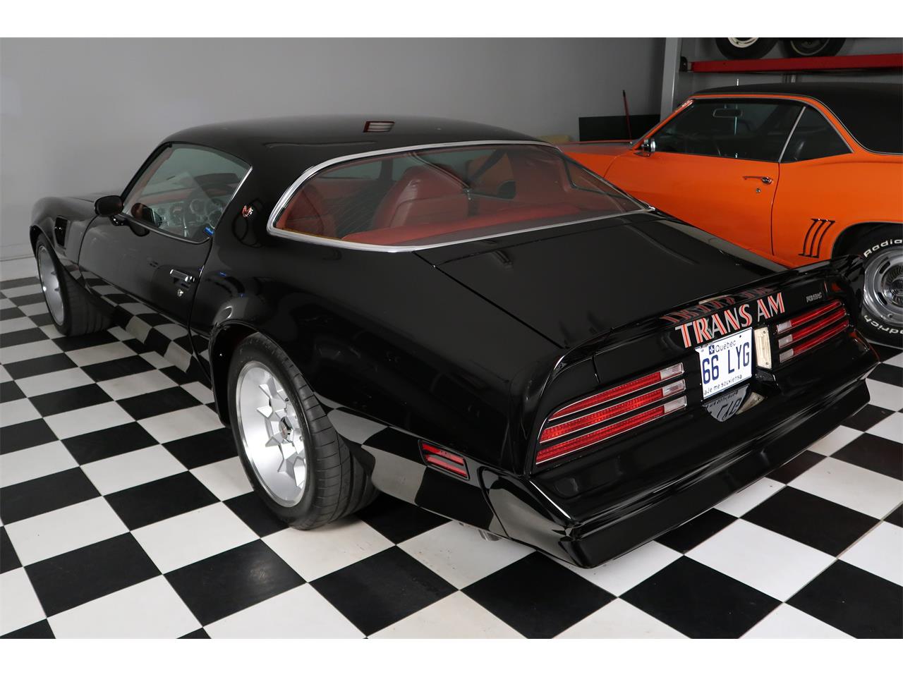 Pontiac-Firebird-1976-Starlight-Black-Red-87